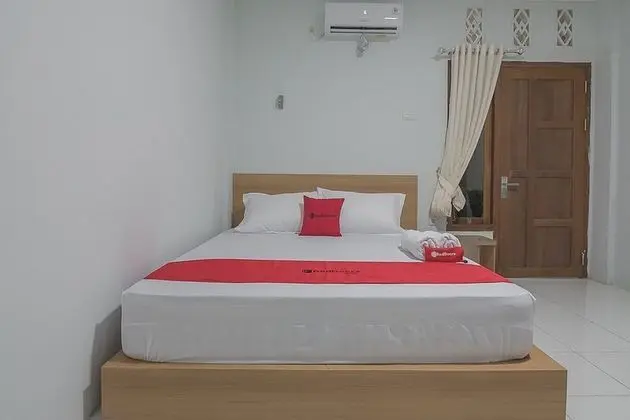 Tek Büyük Yataklı Oda (RedDoorz)