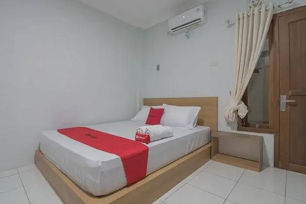 Tek Büyük Yataklı Oda (RedDoorz)
