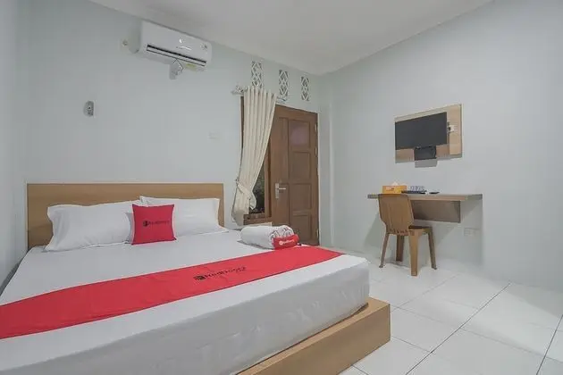 Tek Büyük Yataklı Oda (RedDoorz)