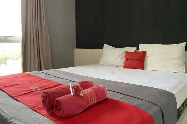 Tek Büyük Yataklı Oda (RedDoorz)