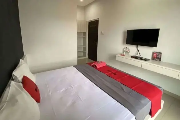 Tek Büyük Yataklı Oda (RedDoorz)