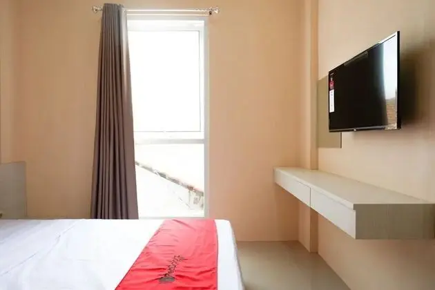 Tek Büyük Yataklı Oda (RedDoorz)
