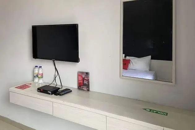 Tek Büyük Yataklı Oda (RedDoorz)