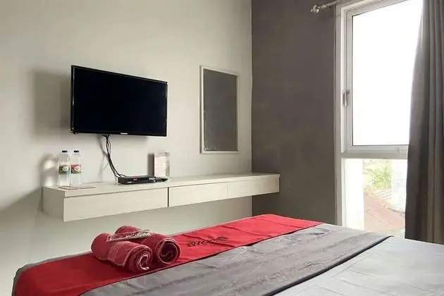 Tek Büyük Yataklı Oda (RedDoorz)