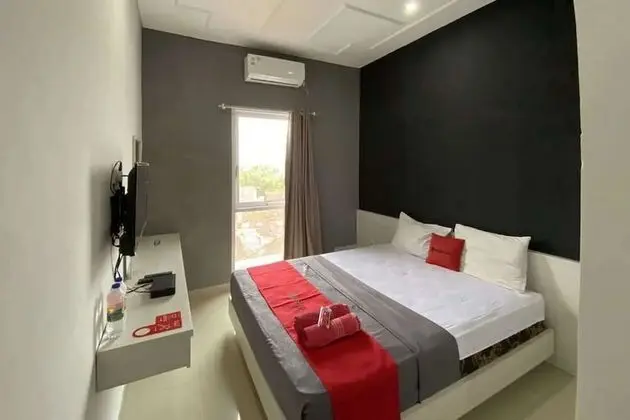 Tek Büyük Yataklı Oda (RedDoorz)