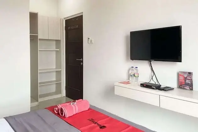 Tek Büyük Yataklı Oda (RedDoorz)