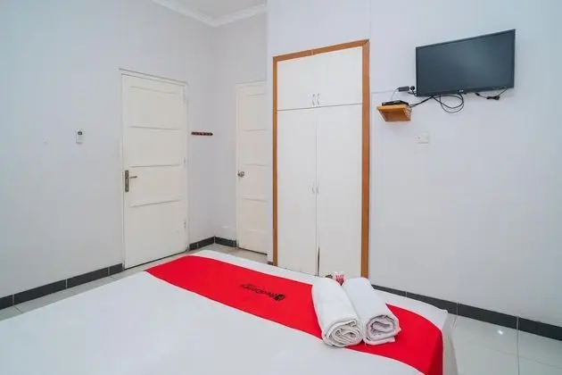 Tek Büyük Yataklı Oda (RedDoorz)