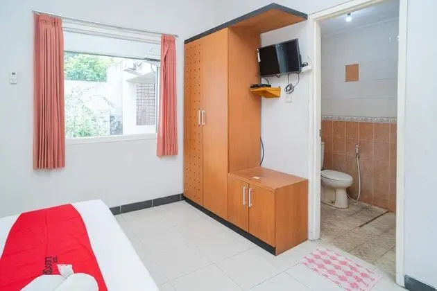 Tek Büyük Yataklı Oda (RedDoorz)