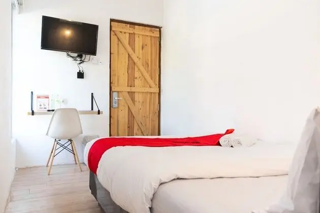 Tek Büyük Yataklı Oda (RedDoorz)