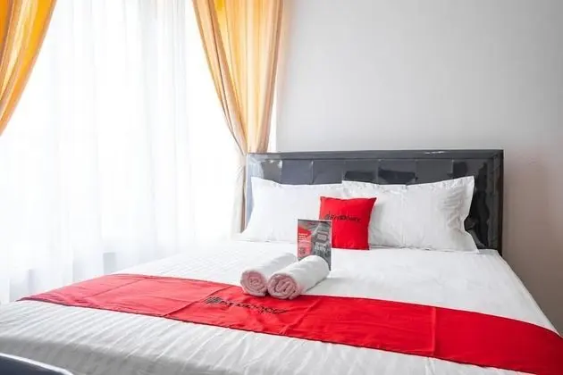 Tek Büyük Yataklı Oda (RedDoorz)