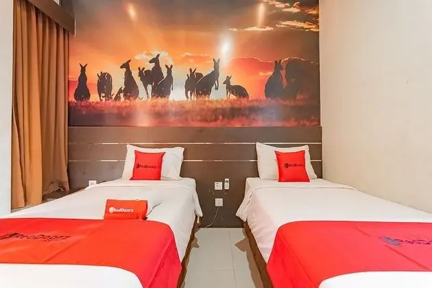 İki Ayrı Yataklı Oda (RedDoorz)