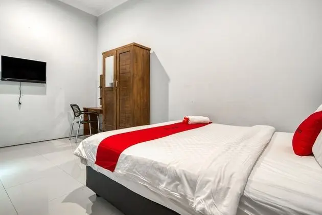 Tek Büyük Yataklı Oda (RedDoorz)