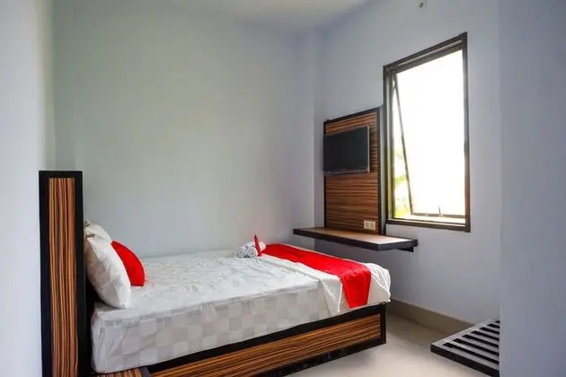 Tek Büyük Yataklı Oda (RedDoorz)