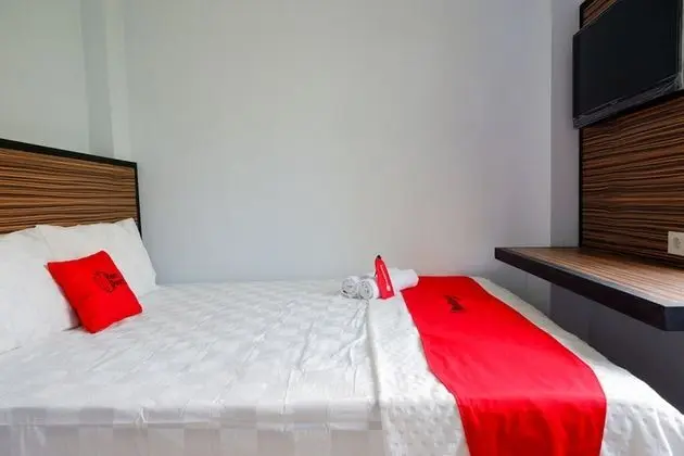 Tek Büyük Yataklı Oda (RedDoorz)