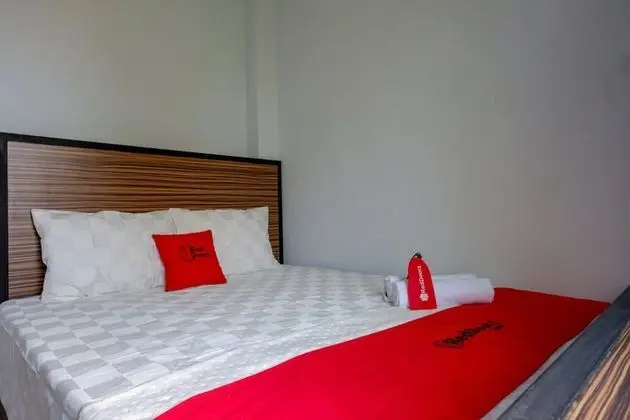 Tek Büyük Yataklı Oda (RedDoorz)