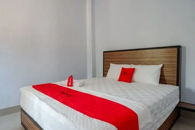 Tek Büyük Yataklı Oda (RedDoorz)