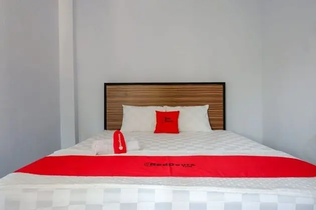 Tek Büyük Yataklı Oda (RedDoorz)