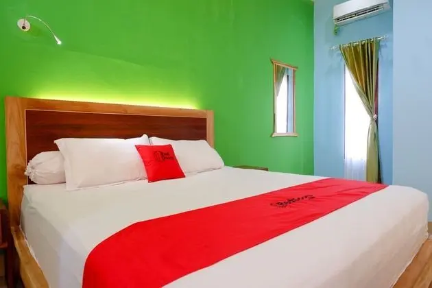 Tek Büyük Yataklı Oda (RedDoorz)