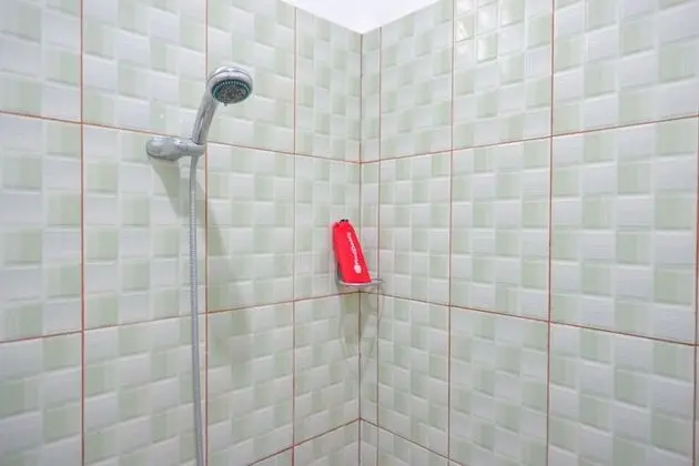 Tek Büyük Yataklı Oda (RedDoorz)