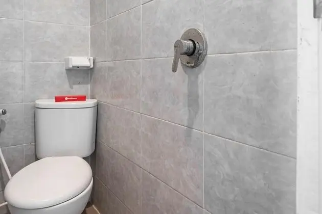 Economy Tek Büyük Yataklı Oda