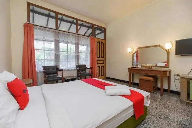 Tek Büyük Yataklı Oda (RedDoorz)