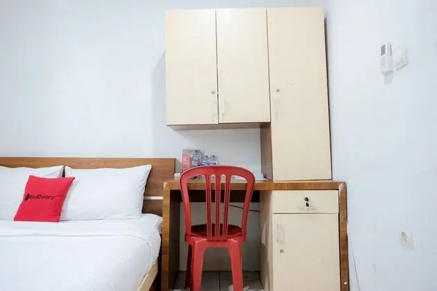 Tek Büyük Yataklı Oda (RedDoorz)