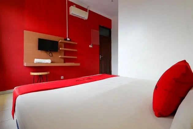 1 Çift Kişilik Veya 2 Tek Kişilik Yatak Deluxe