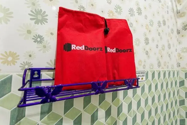 İki Ayrı Yataklı Oda (RedDoorz)