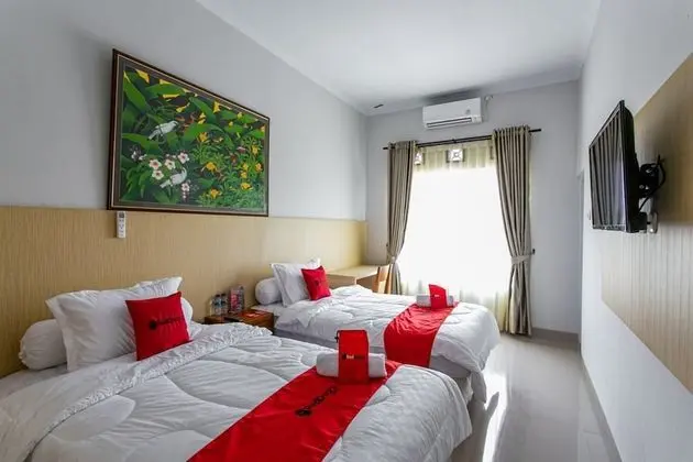 Premium İki Ayrı Yataklı Oda (RedDoorz)
