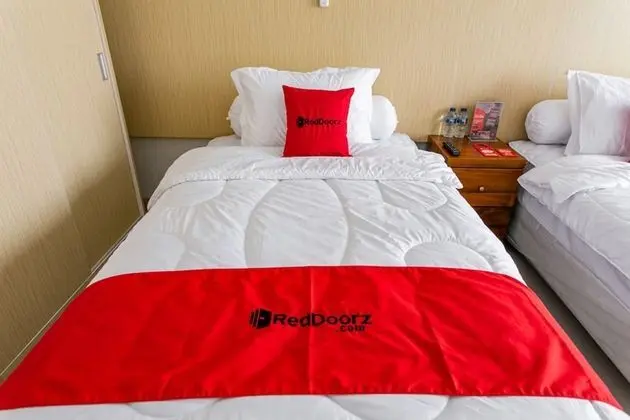 Premium İki Ayrı Yataklı Oda (RedDoorz)