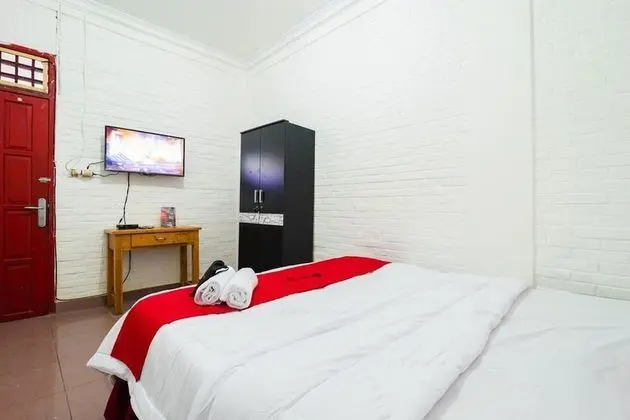 Tek Büyük Yataklı Oda (RedDoorz)