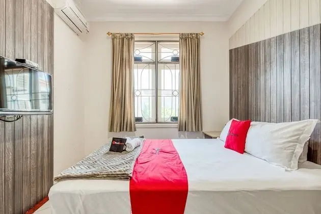 Tek Büyük Yataklı Oda (RedDoorz)