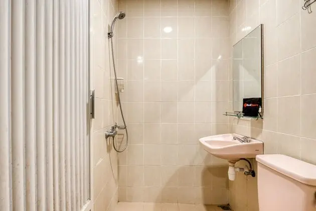 Tek Büyük Yataklı Oda (RedDoorz)