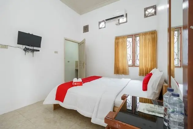 Tek Büyük Yataklı Oda (RedDoorz)
