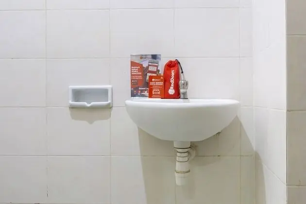 Tek Büyük Yataklı Oda (RedDoorz)