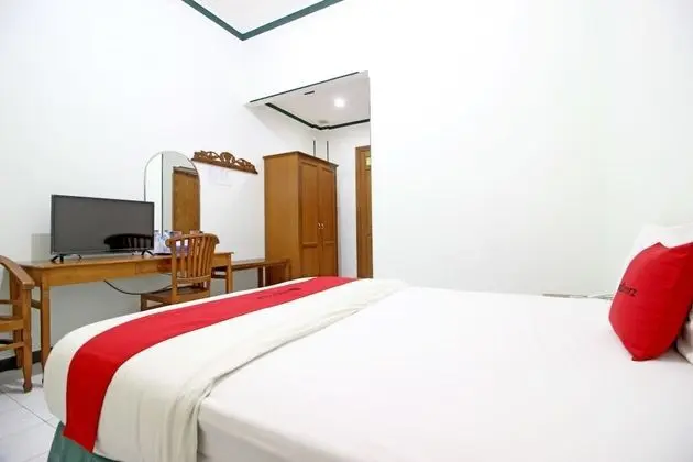 Economy Tek Büyük Yataklı Oda