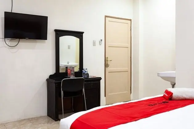 Tek Büyük Yataklı Oda (RedDoorz)