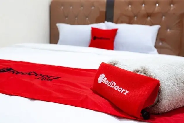 Tek Büyük Yataklı Oda (RedDoorz)