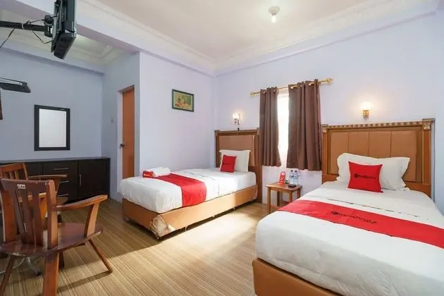 İki Ayrı Yataklı Oda (RedDoorz)