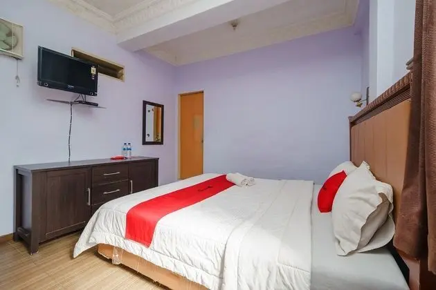 Tek Büyük Yataklı Oda (RedDoorz)