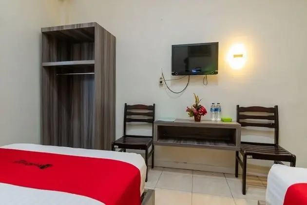 İki Ayrı Yataklı Oda (RedDoorz)