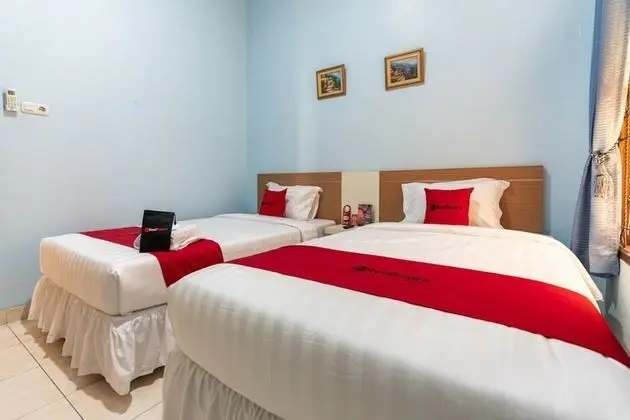 İki Ayrı Yataklı Oda (RedDoorz)