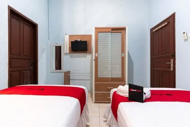 İki Ayrı Yataklı Oda (RedDoorz)