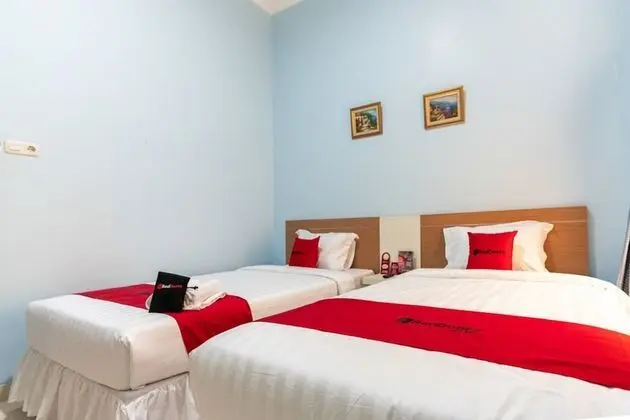 İki Ayrı Yataklı Oda (RedDoorz)