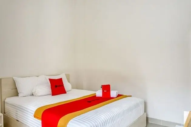 Tek Büyük Yataklı Oda (RedDoorz)