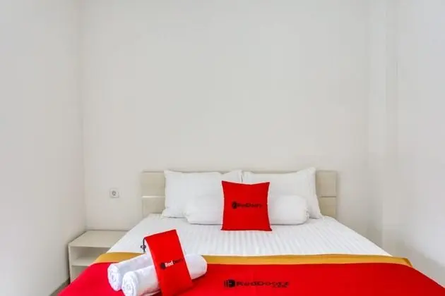 Tek Büyük Yataklı Oda (RedDoorz)