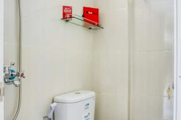 Tek Büyük Yataklı Oda (RedDoorz)