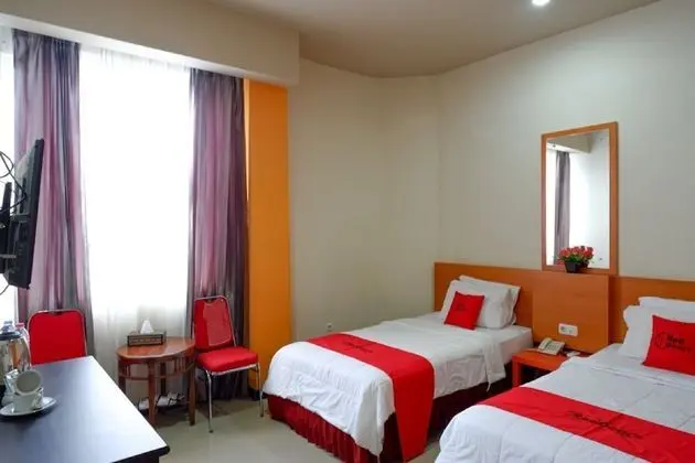 Deluxe İki Ayrı Yataklı Oda (RedDoorz)