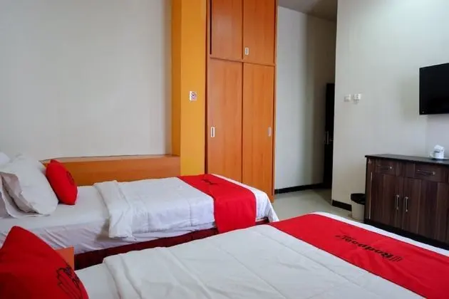 Deluxe İki Ayrı Yataklı Oda (RedDoorz)
