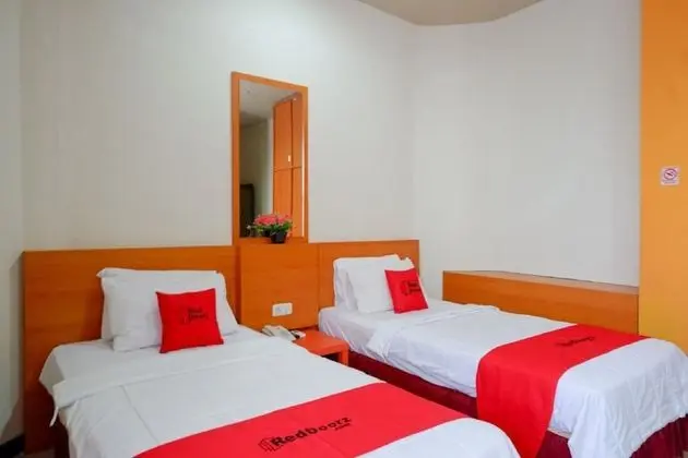 Deluxe İki Ayrı Yataklı Oda (RedDoorz)